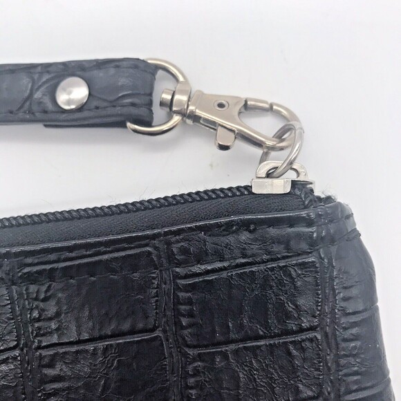 Steve Madden Black Croc Embossed Faux Leather Zip Close Ruffled Wallet Wristlet - Picture 4 of 9